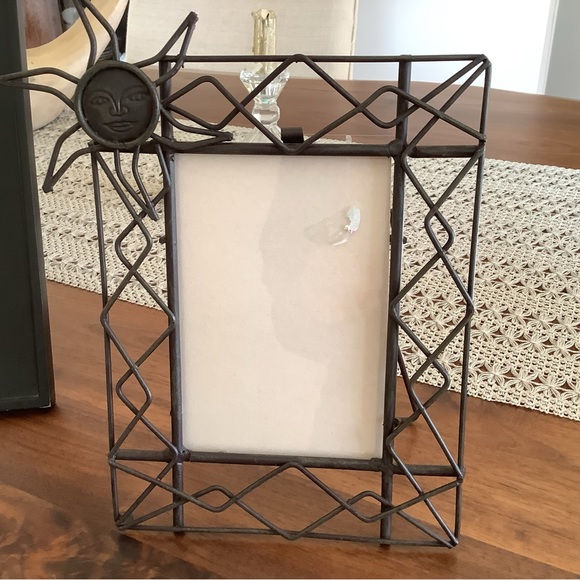 Assorted set of two frames One is for a dog collage - Picture 2 of 6